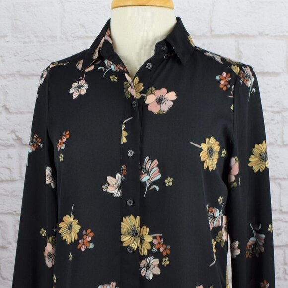 Who What Wear Black Floral Button-Down Top Blouse - Picture 6 of 11